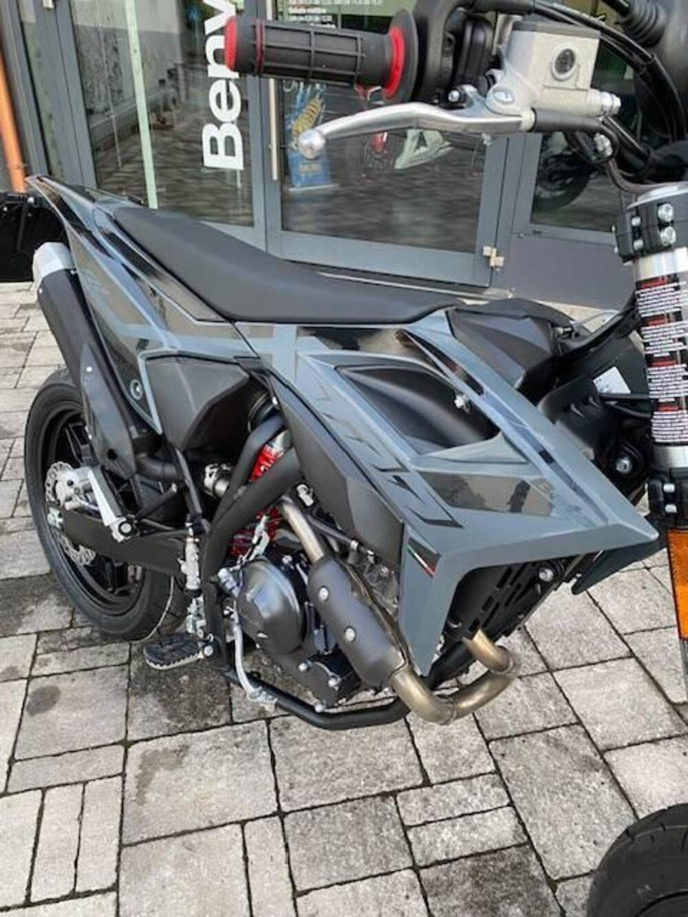 Betamotor RR 125 4T Motard T (2025 - 26) (4)