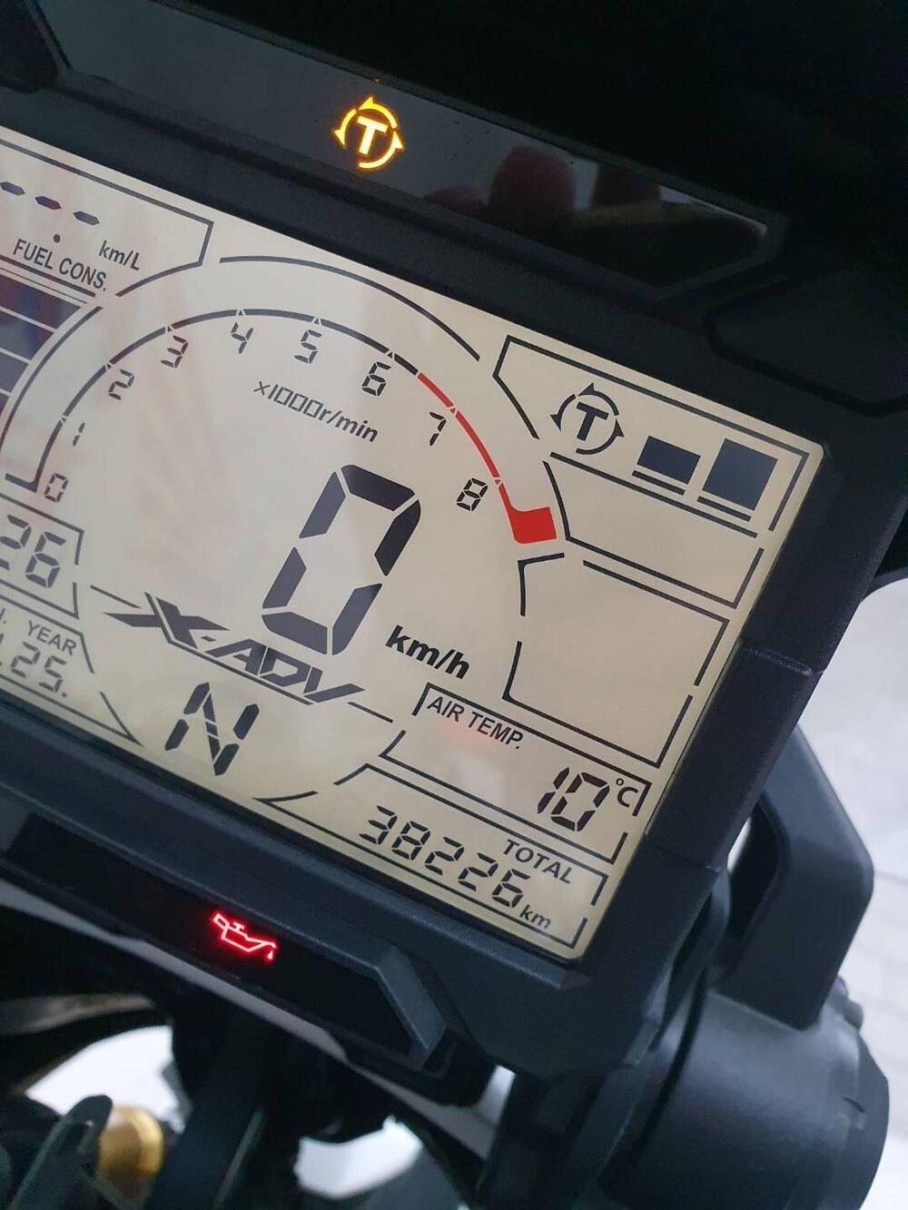 Honda X-ADV 750 (2018 - 20) (4)