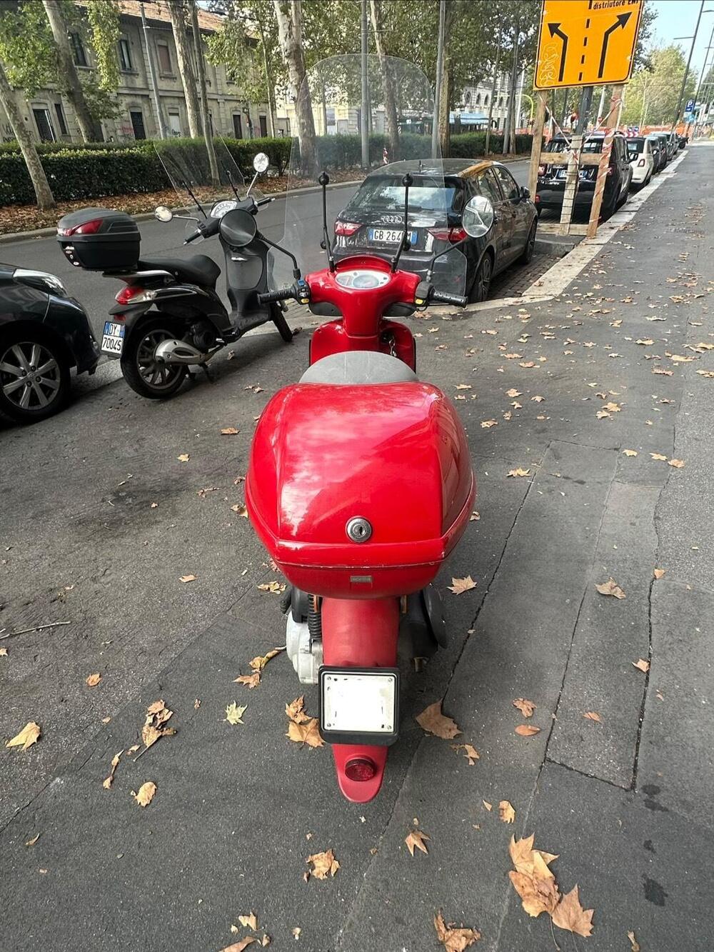 Aprilia Scarabeo 50 I.E Ditech (2001 - 04) (6)