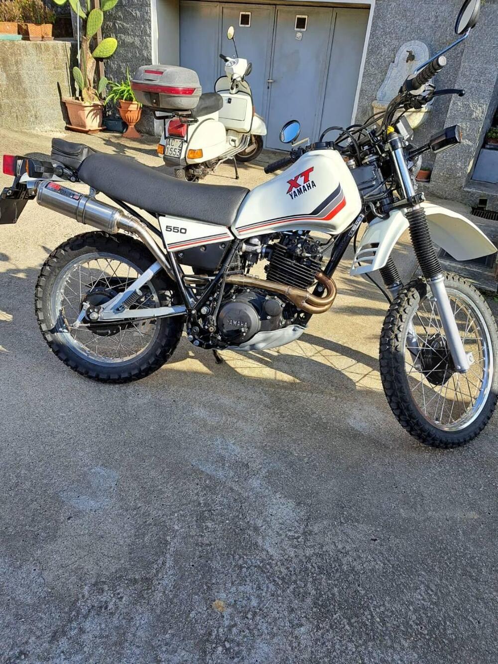 Yamaha XT 550