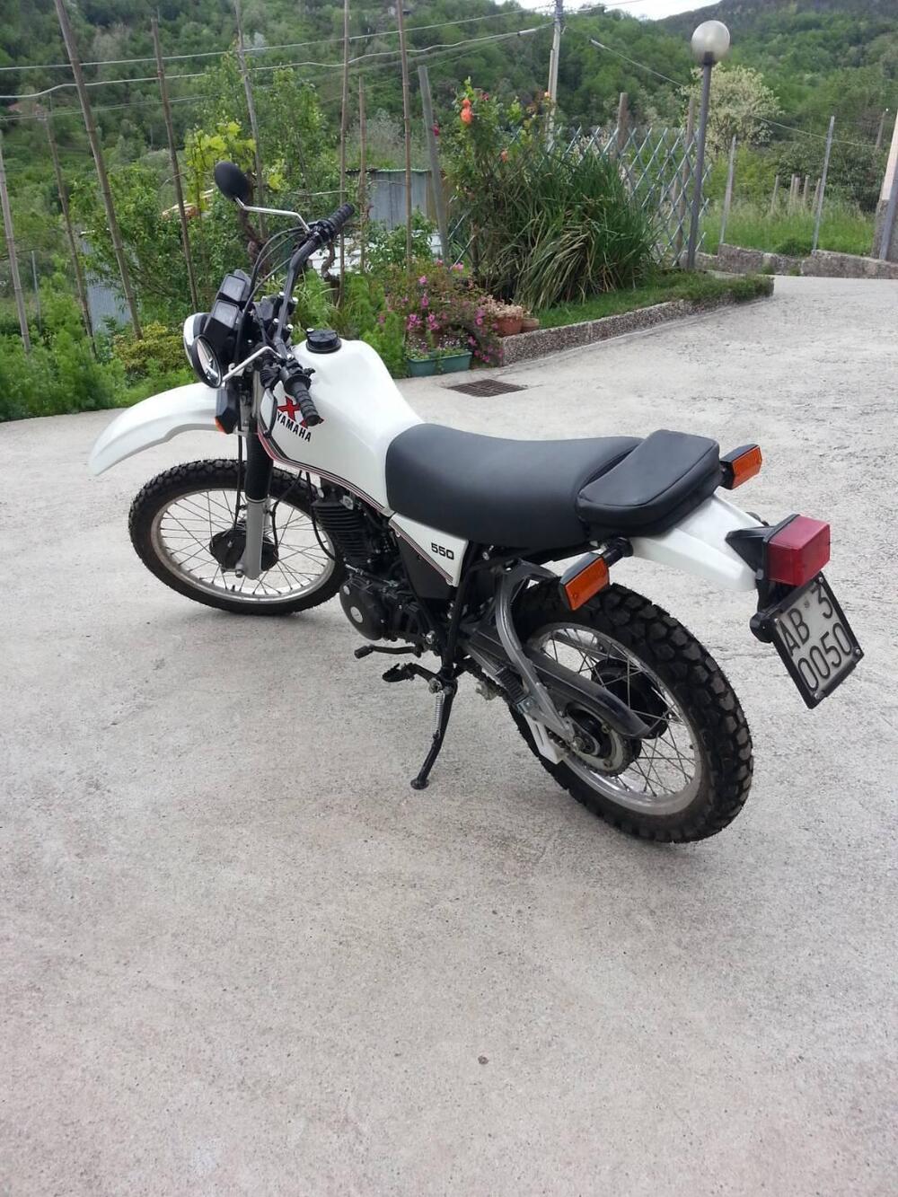 Yamaha XT 550 (5)