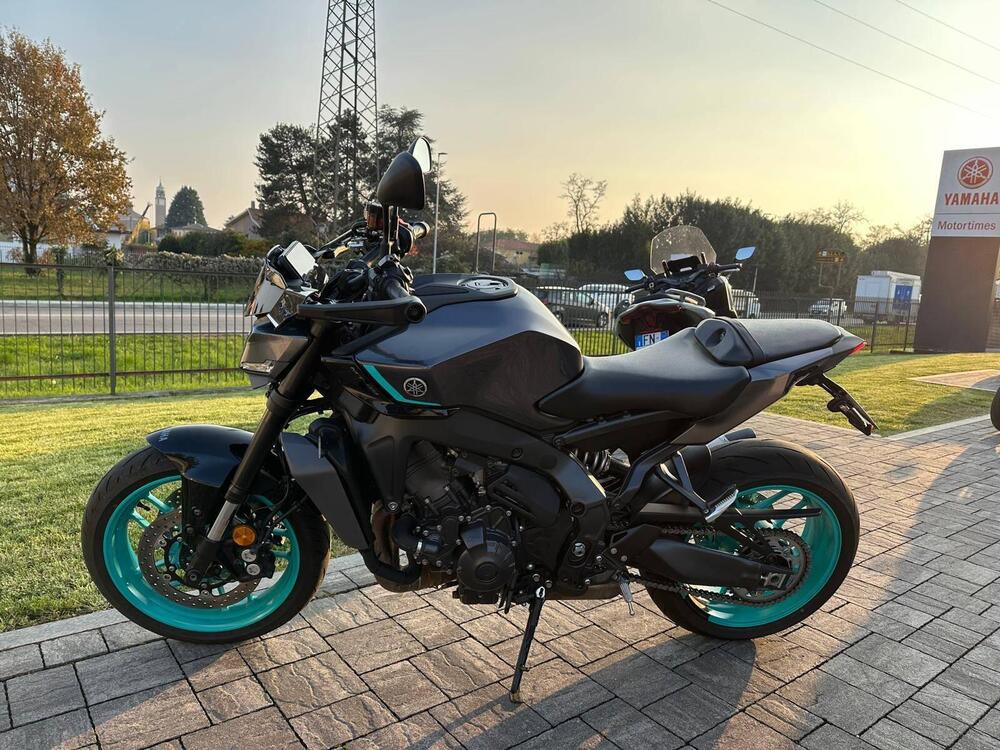 Yamaha MT-09 Y-AMT (2024 - 26)