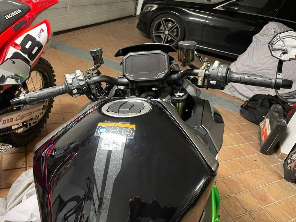 Kawasaki Z H2 SE (2021 - 24) (3)