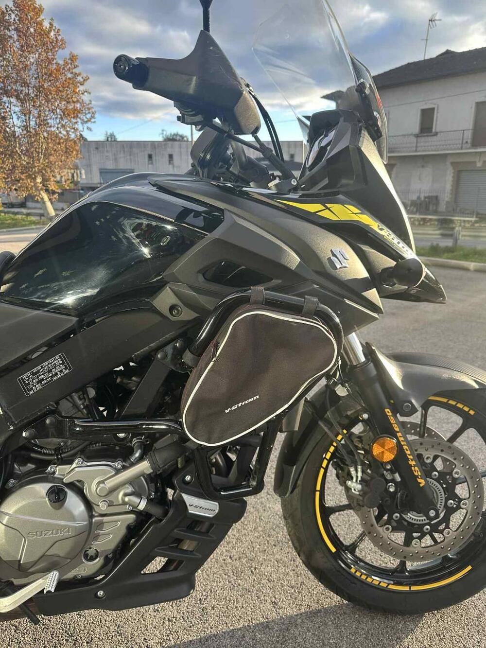 Suzuki V-Strom 650 Explorer (2023 - 25) (9)