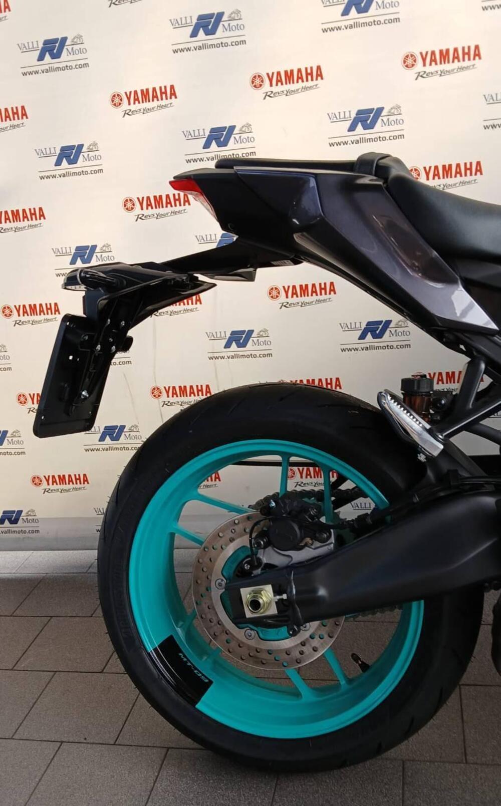 Yamaha MT-09 Y-AMT (2024 - 26) (4)