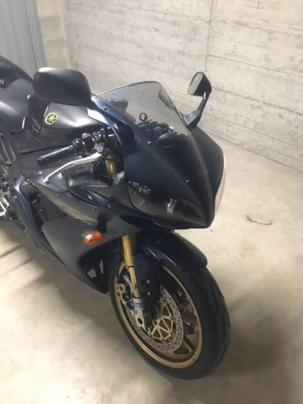 Yamaha YZF R1 SP1 (2006) (4)