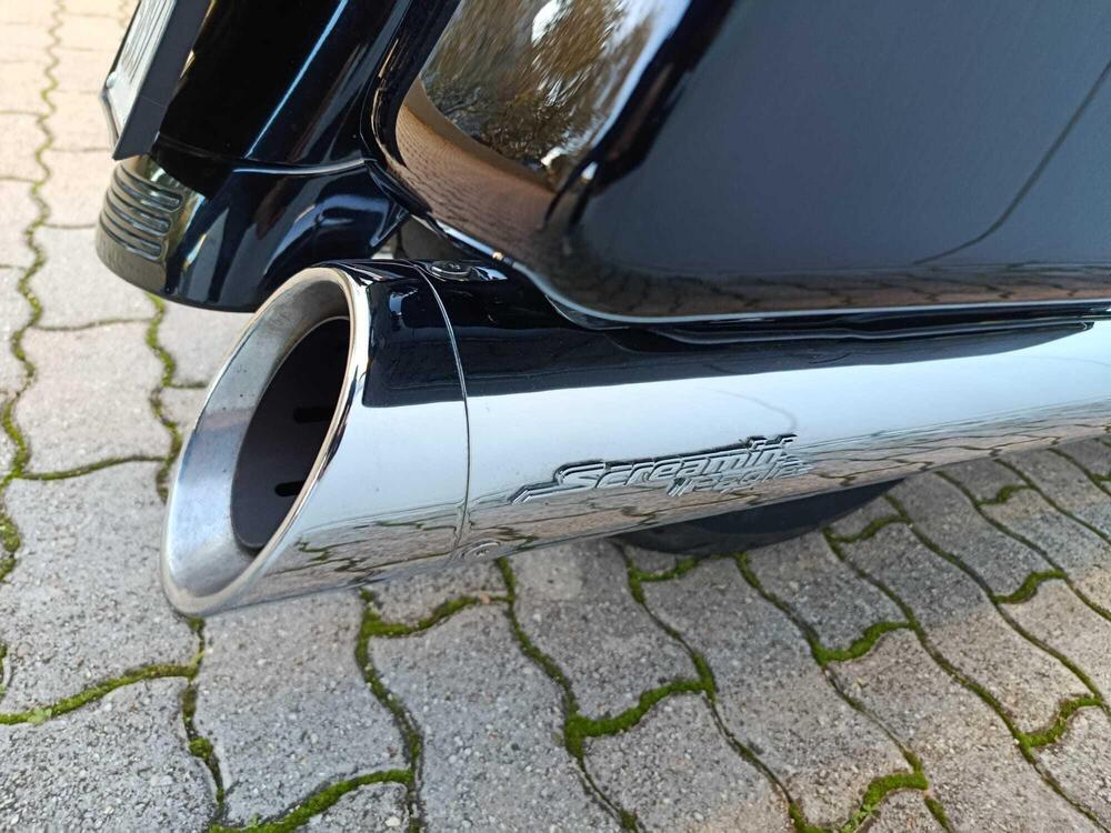 Harley-Davidson 107 Street Glide (2017 - 19) - FLHX (6)