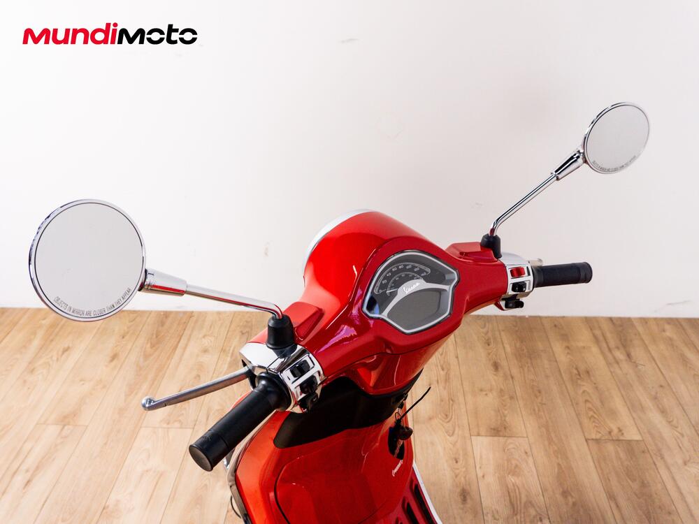 Vespa Primavera 125 RED (2025 - 26) (11)