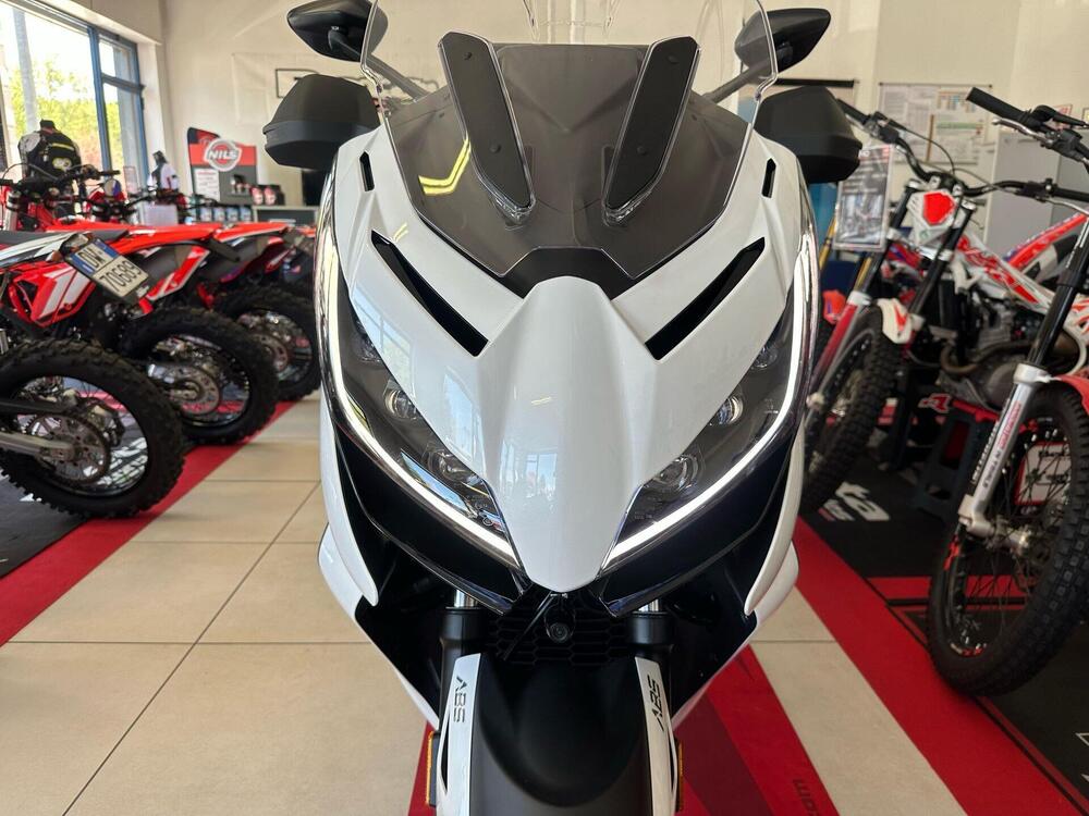 Zontes ZT368-E (2025) (14)