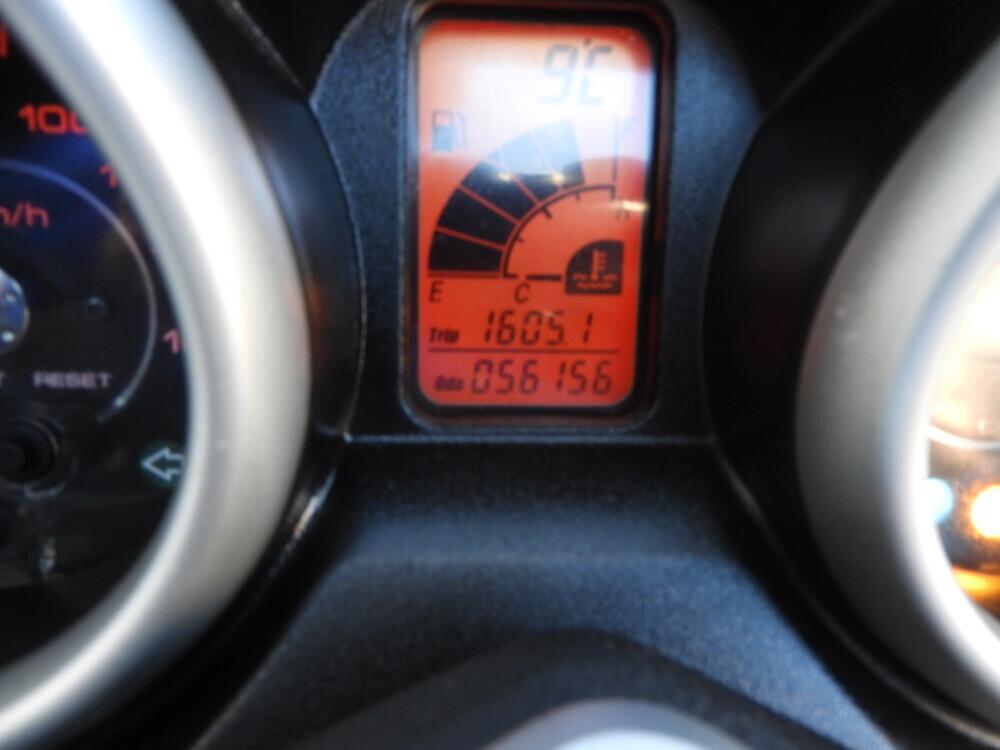 Yamaha X-Max 250 (2010 - 13) (5)