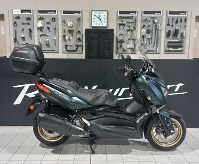Yamaha X-Max 300 Tech Max (2021 - 24) usata