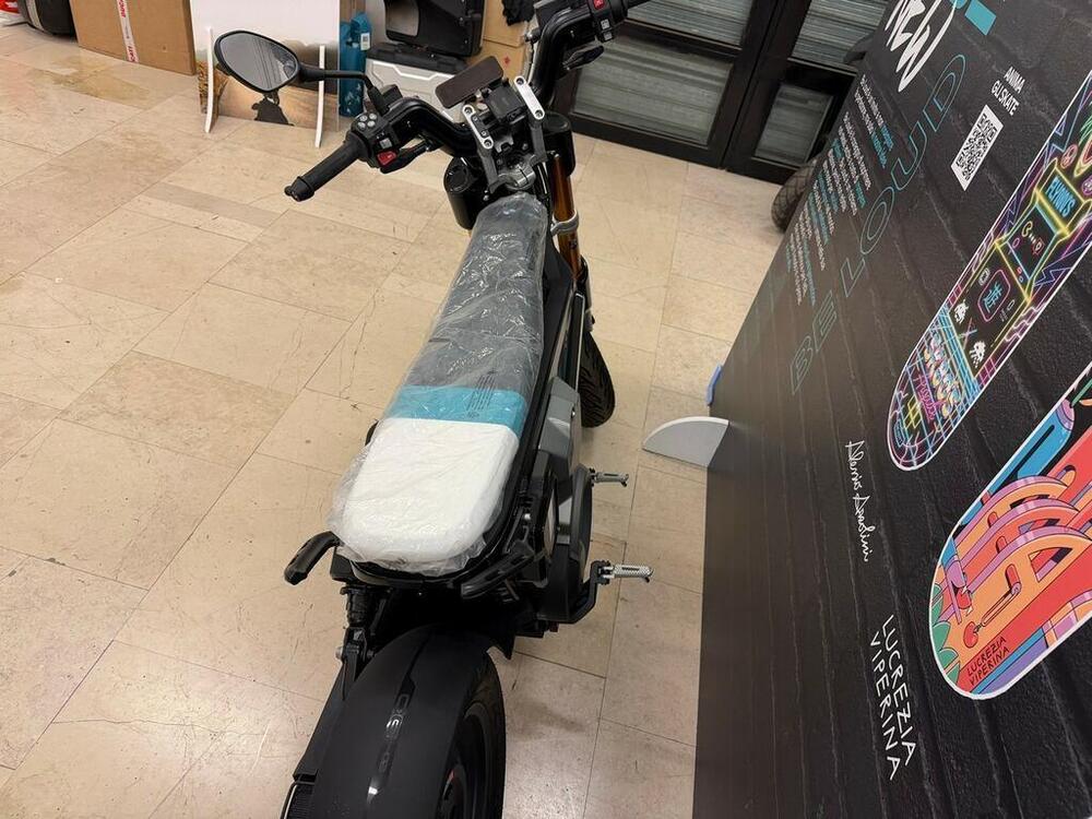 Bmw CE 02 AM (2024 - 26) (4)