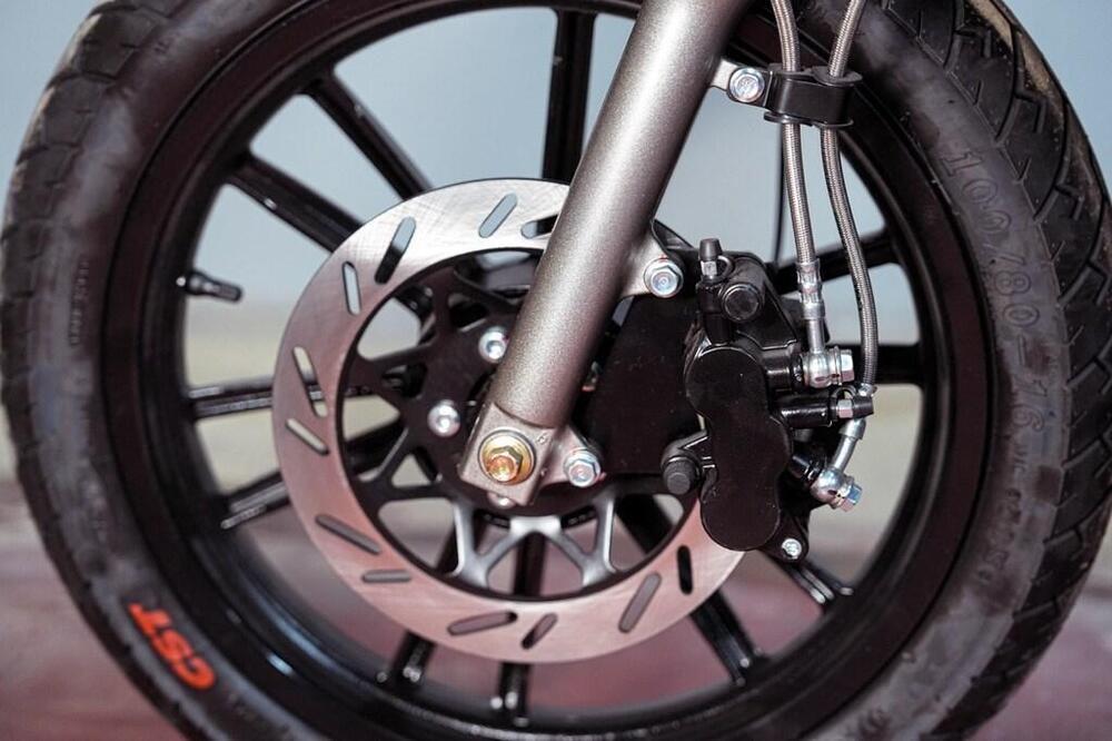 Kawasaki KL SM 125 (2006) (5)