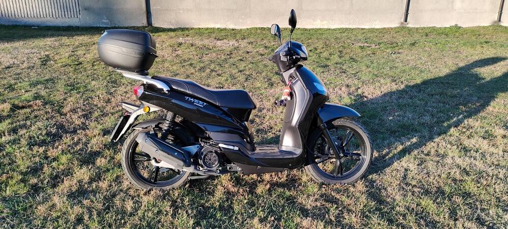 Peugeot Tweet 125i Active (2021 - 25) (4)