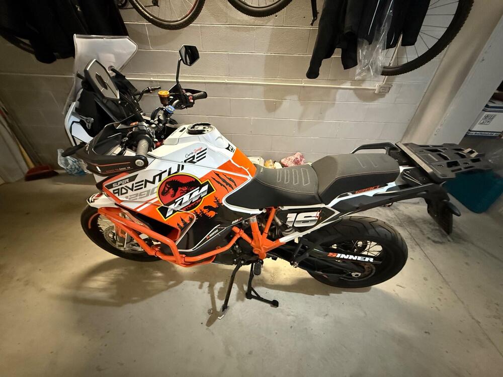 KTM 1290 Super Adventure R (2022 - 25) (2)