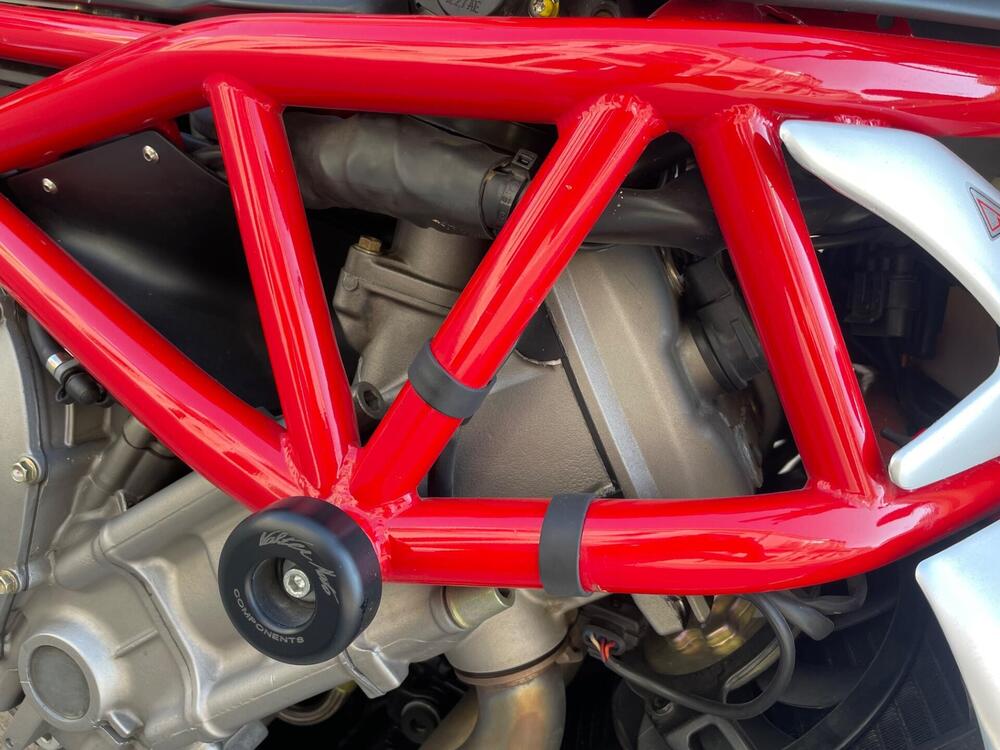 MV Agusta Brutale 910 S (2005 - 11) (13)