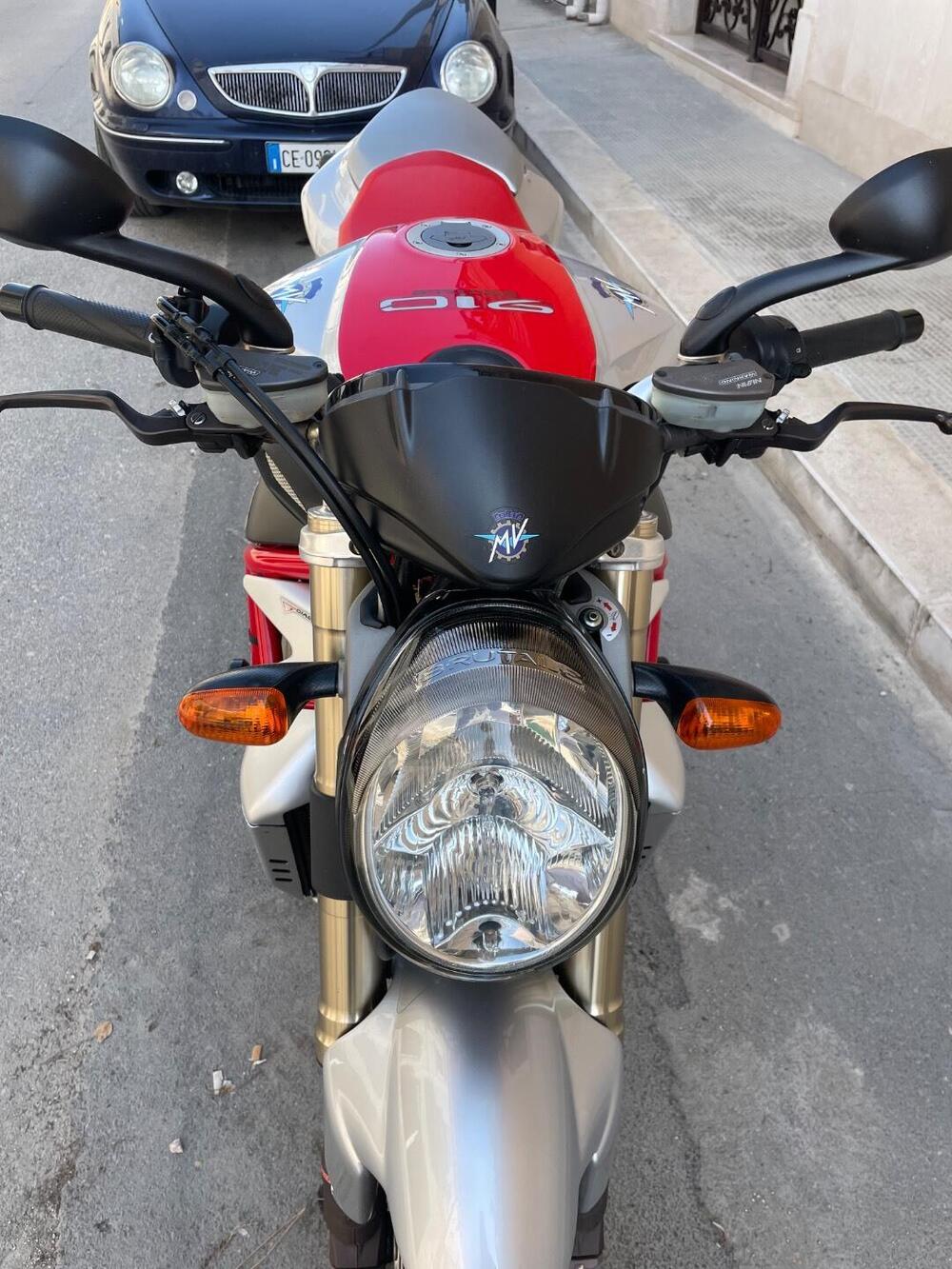 MV Agusta Brutale 910 S (2005 - 11) (15)