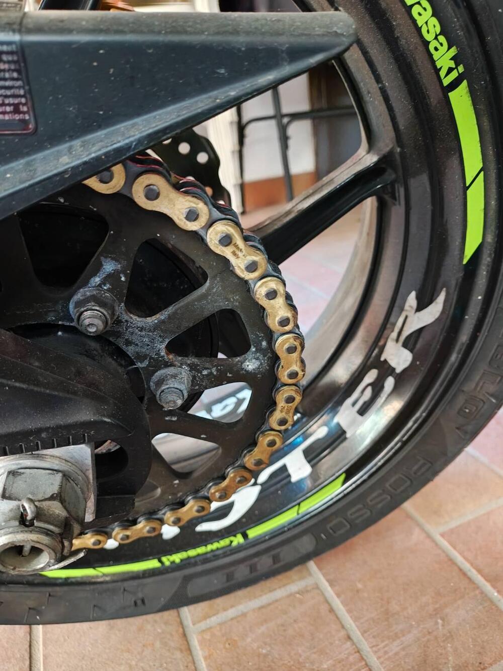 Kawasaki Ninja 636 ZX-6R (2005 - 06) (8)