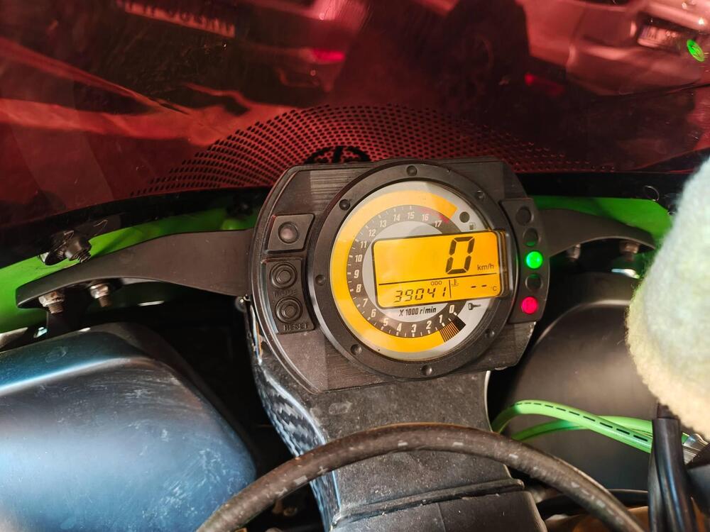 Kawasaki Ninja 636 ZX-6R (2005 - 06) (12)
