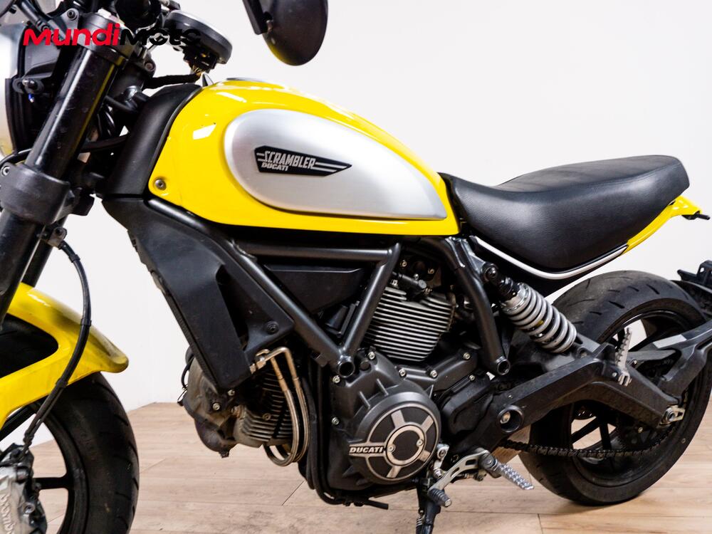Ducati Scrambler 800 Classic (2015 - 16) (9)