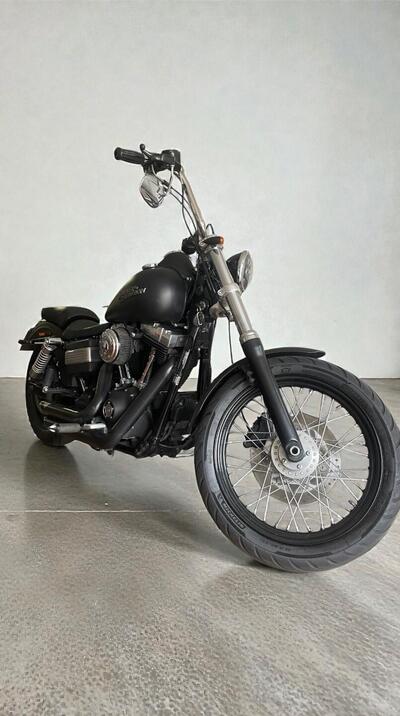 Harley-Davidson 1584 Street Bob (2008 - 15) - FXDB usata