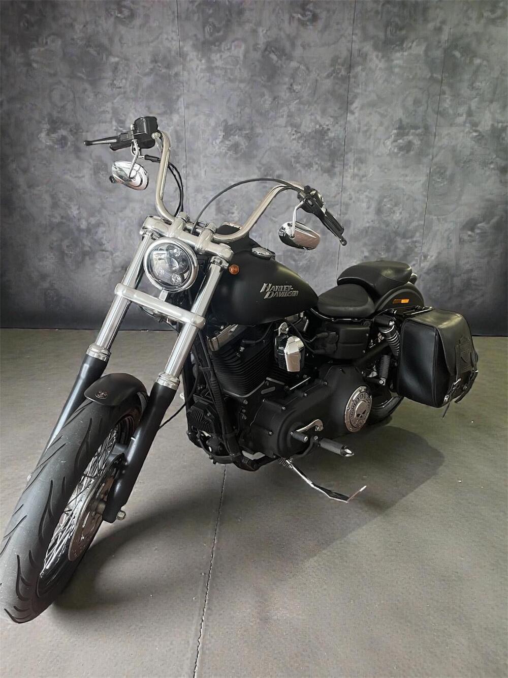 Harley-Davidson 1584 Street Bob (2008 - 15) - FXDB (2)