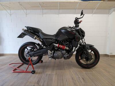 Yamaha MT-03 (2006 - 14) usata