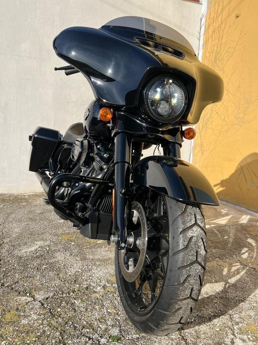 Harley-Davidson 114 Street Glide Special (2019 - 20) - FLHXS (4)