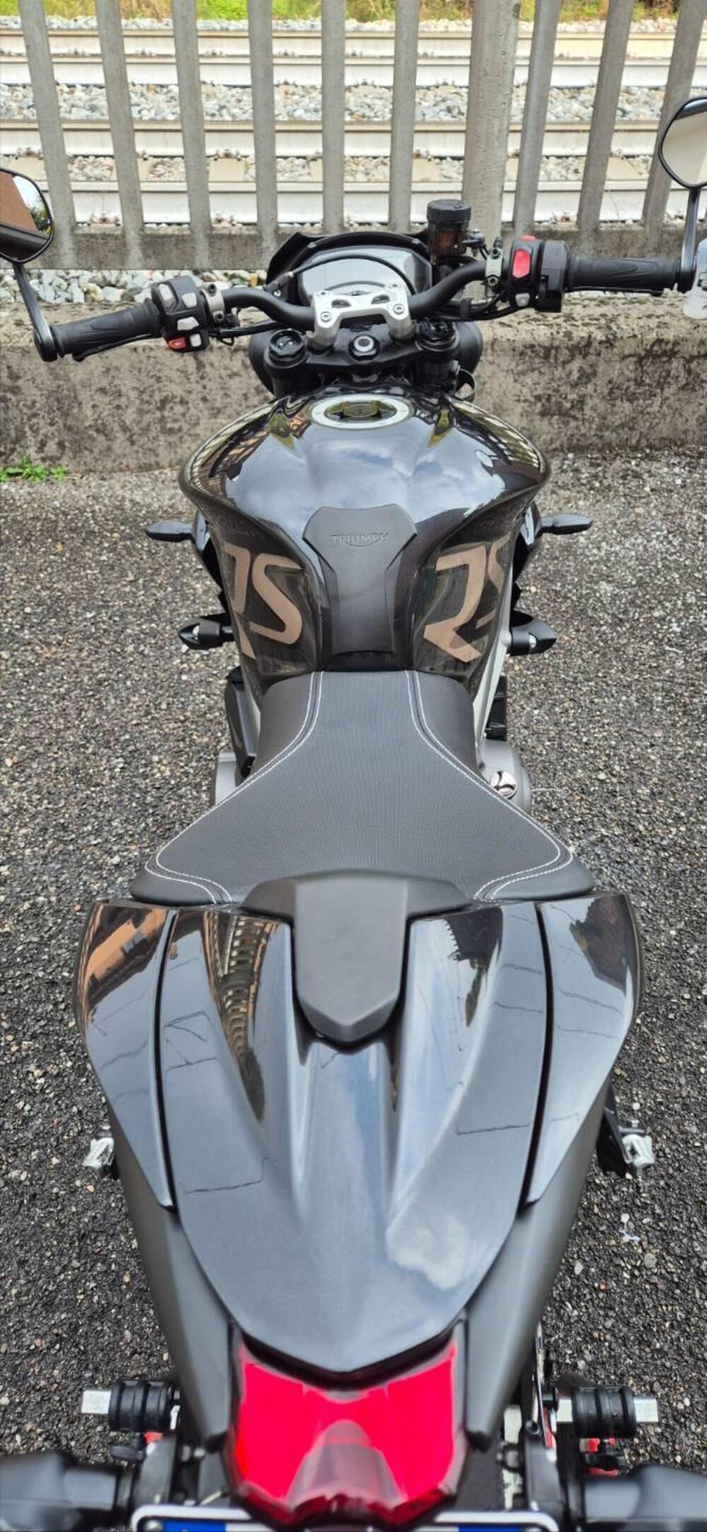 Triumph Street Triple RS (2020 - 22) (3)