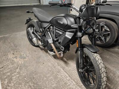 Ducati Scrambler 800 Icon Dark (2025) usata