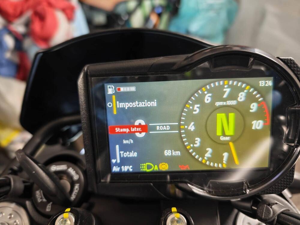 Ducati Scrambler 800 Icon Dark (2025 - 26) (2)