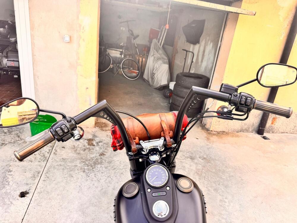 Harley-Davidson 1690 Street Bob (2017) - FXDB (9)