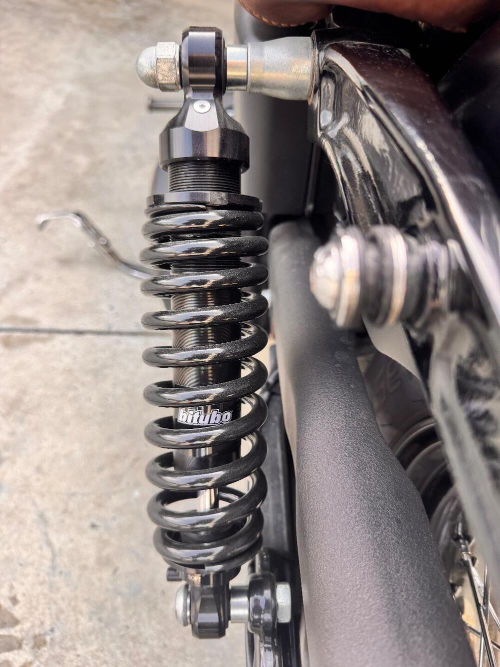 Harley-Davidson 1690 Street Bob (2017) - FXDB (10)