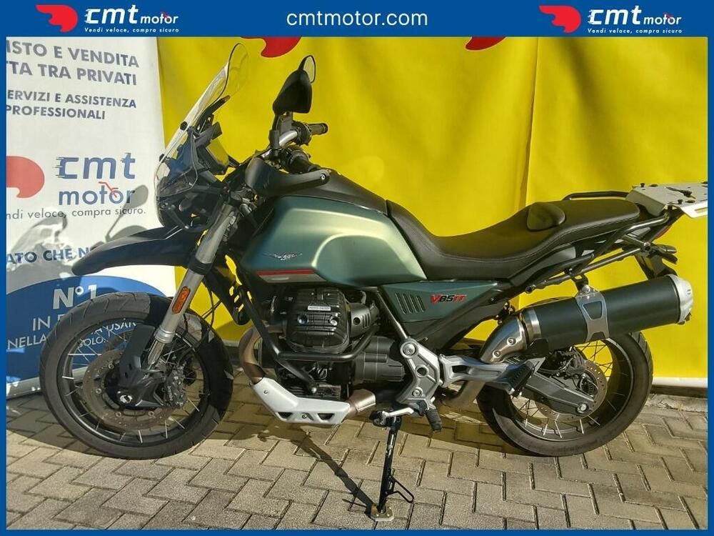 Moto Guzzi V85 TT (2021 - 23) (4)