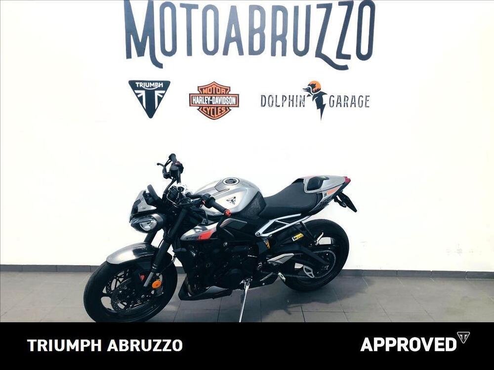 Triumph Street Triple 765 RS (2023 - 26) (9)