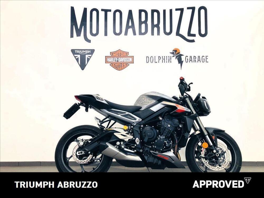 Triumph Street Triple 765 RS (2023 - 26) (2)