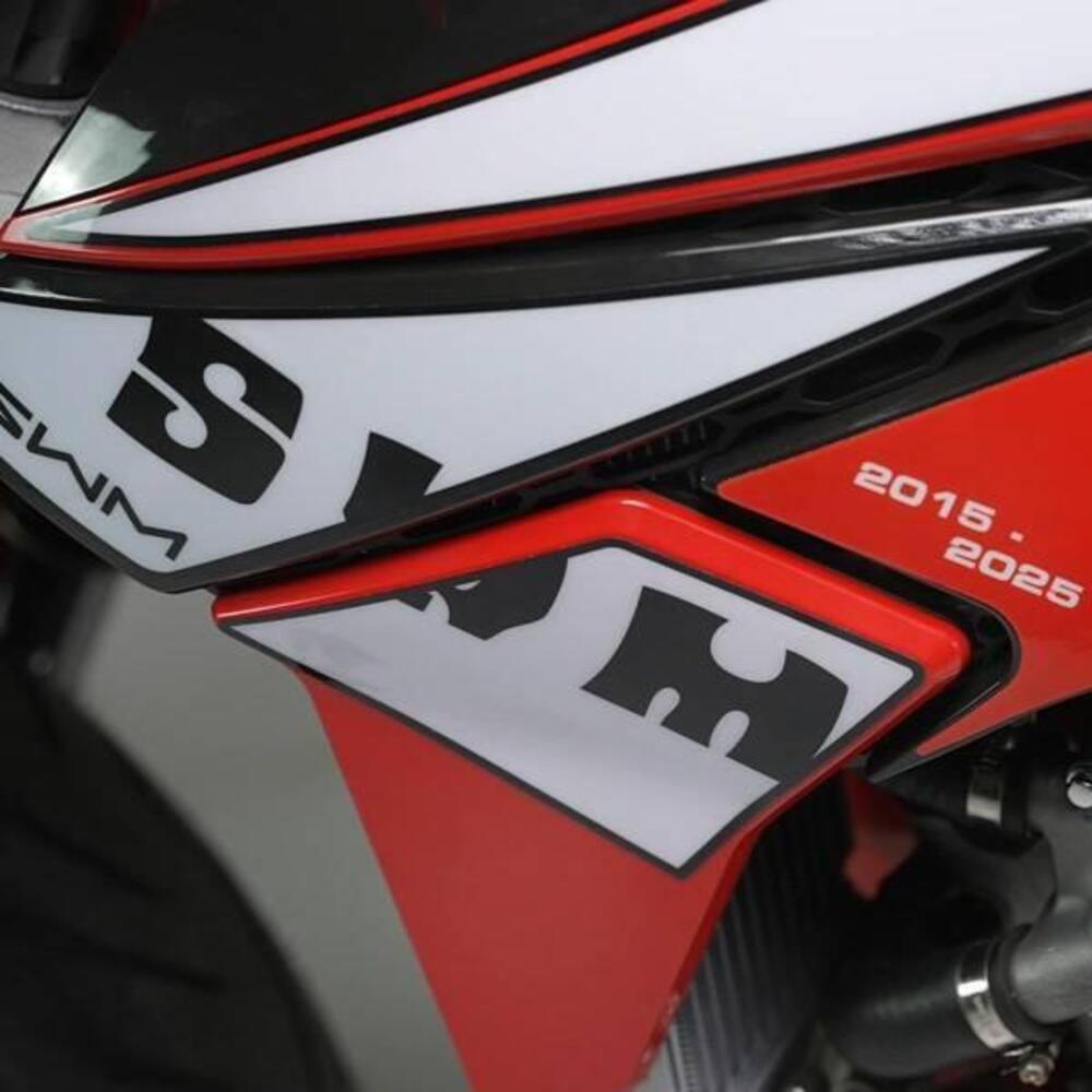 Swm SM 500 R Reborn (2026) (9)