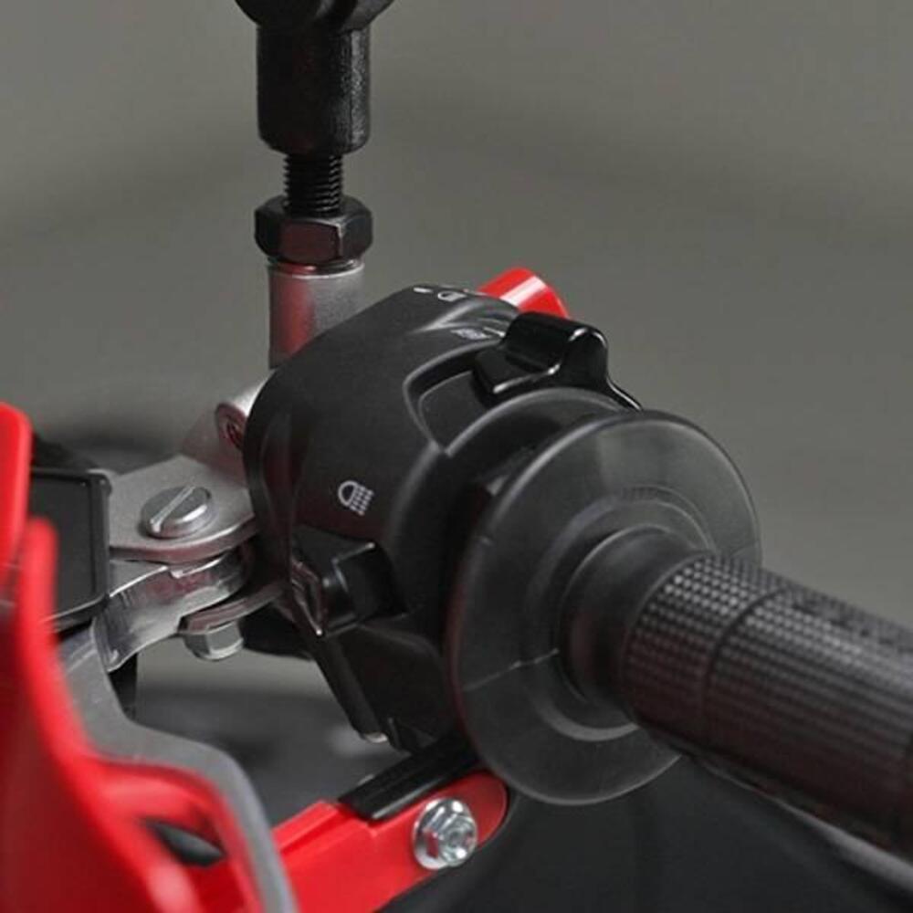 Swm RS 125 R (2026) (7)