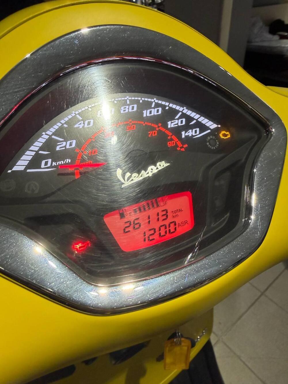 Vespa GTS 300 Super Sport (2017 - 19) (9)