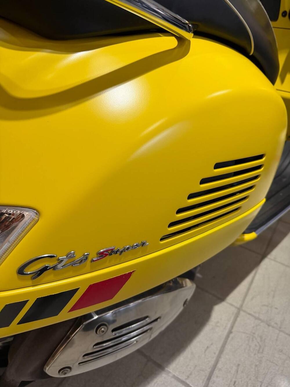 Vespa GTS 300 Super Sport (2017 - 19) (7)