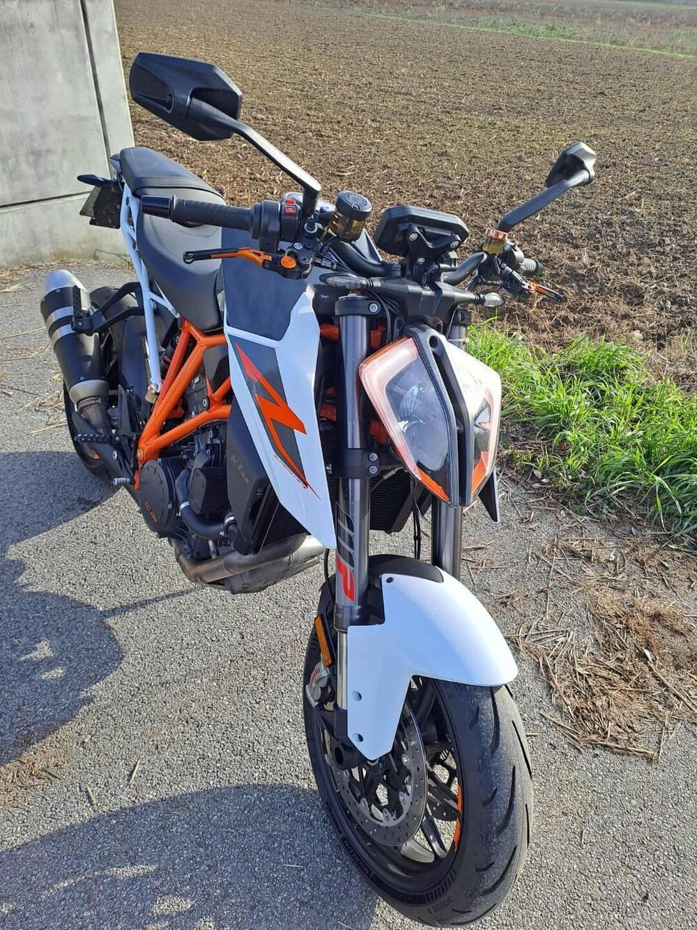 KTM 1290 Super Duke R ABS (2017 - 18) (9)