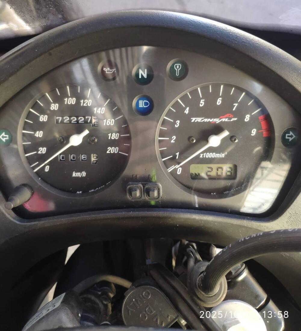 Honda Transalp XL 650V (2000 - 04) (6)