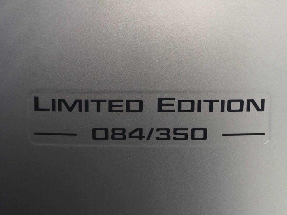 Honda CB 1000 R + Limited Edition (2019) (2)