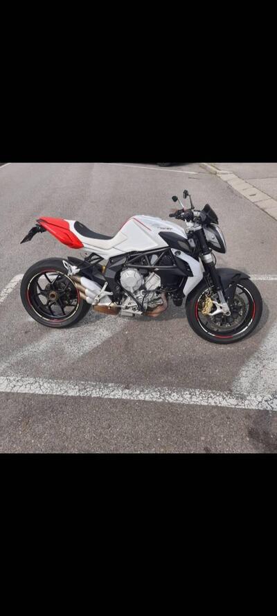 MV Agusta Brutale 800 (2012 - 15) usata