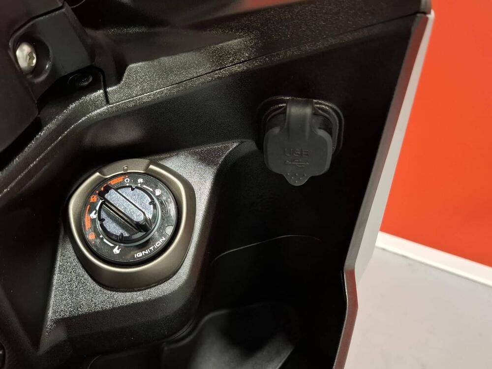 Kymco KRV 200 (2023 - 26) (10)