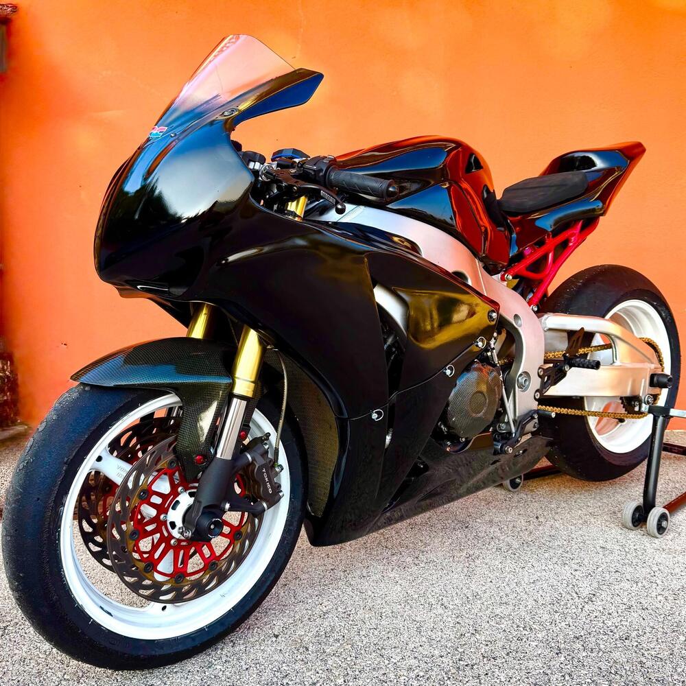 Honda CBR 1000 RR Fireblade (2008 - 11) (5)