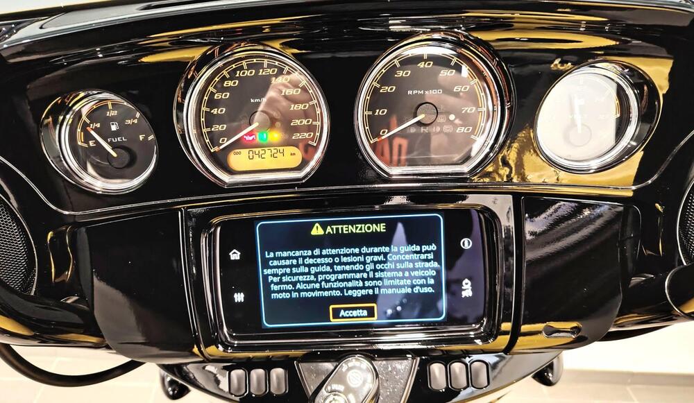 Harley-Davidson Street Glide Special (2021 - 23) (14)