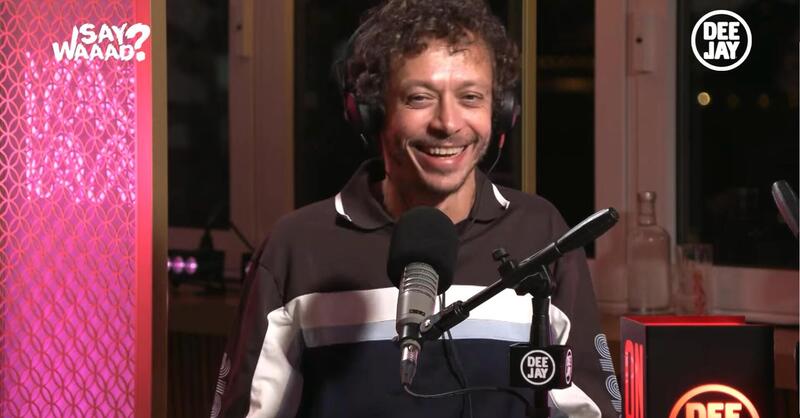 MotoGP 2025. Valentino Rossi conferma: "A breve una serie tv sul sottoscritto, siamo messi bene" [VIDEO]