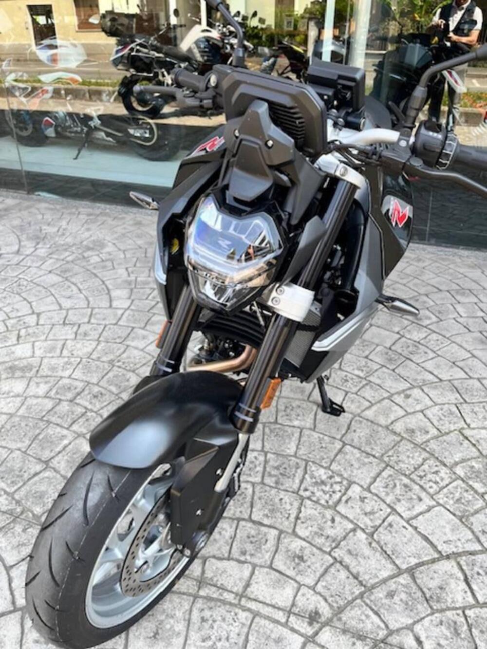 Bmw F 900 R (2021 - 24) (2)