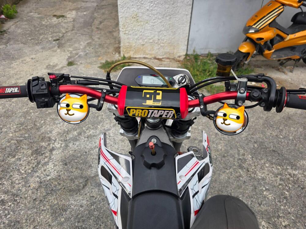 Fantic Motor Motard 125 M Performance 4t (2019) (3)